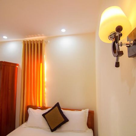 Luxe Hotel Ngu Hanh Son Esterno foto